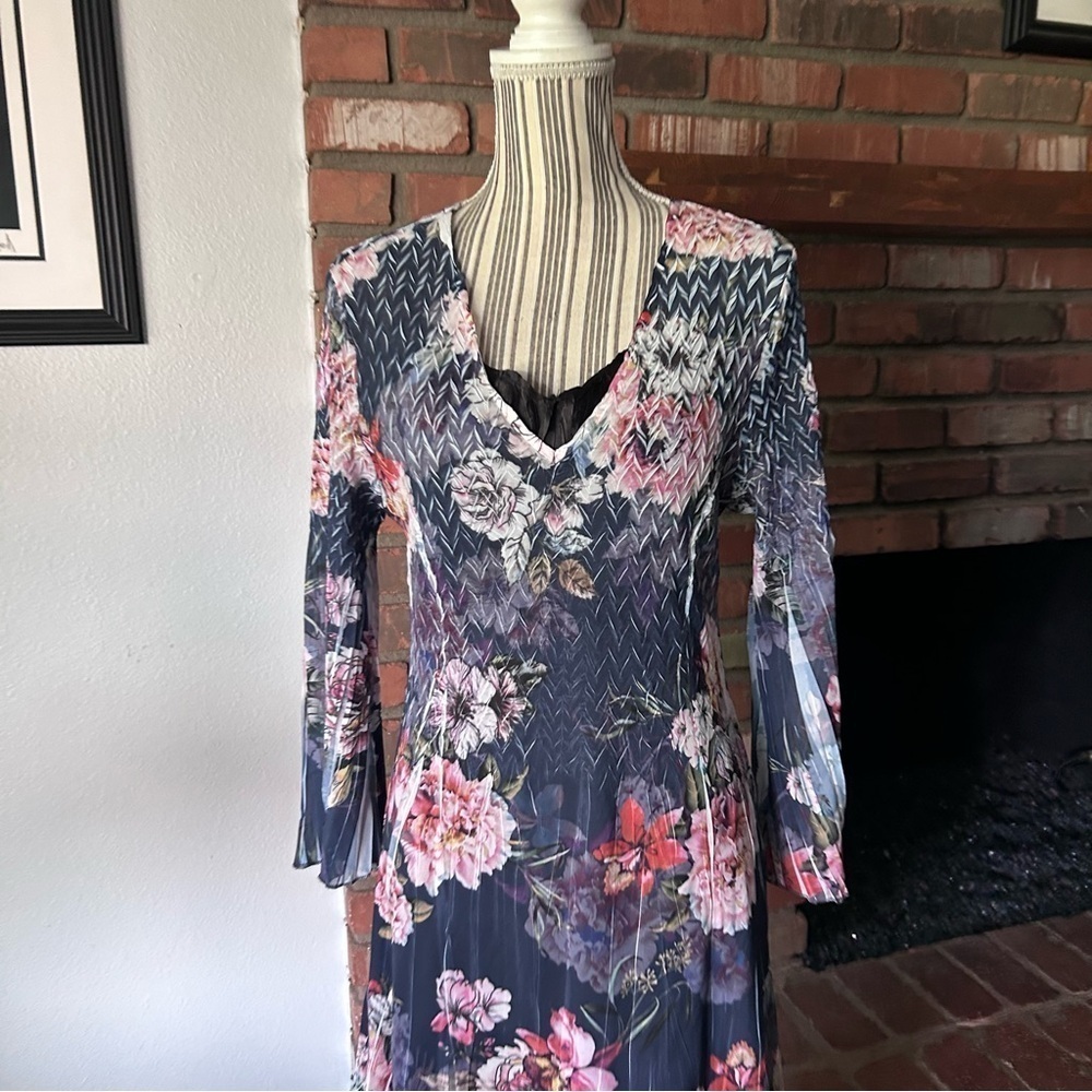 Komarov Lace Sleeve Charmeuse Floral Midi Dress in Coral Glow Sz M - Picture 2 of 8